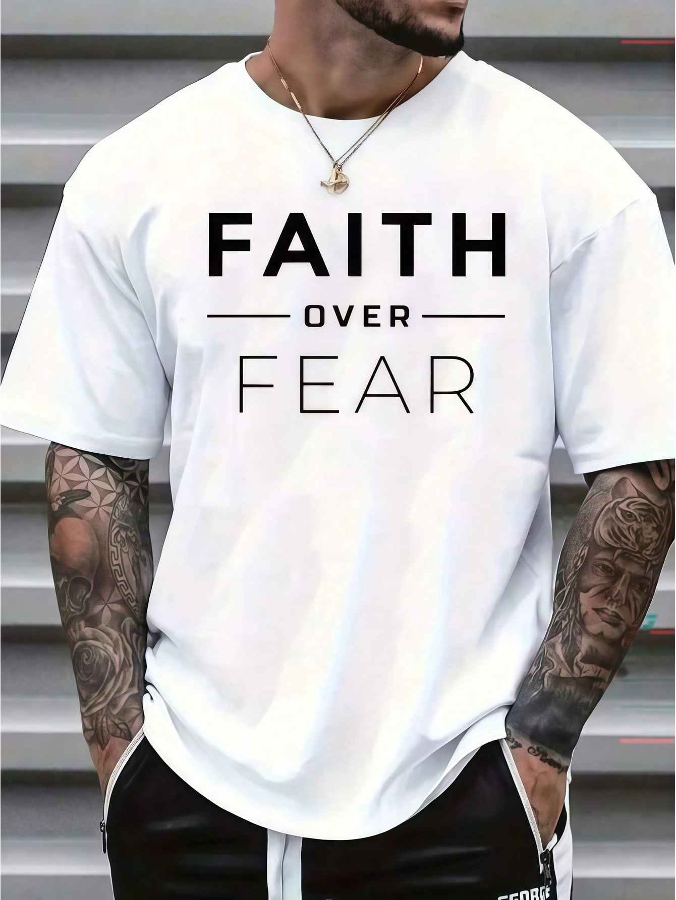 Wash Effect Set - 1枚入り メンズ服 フェイスレターグラフィックプリント ホワイトTシャツ、ユニセックスカジュアルクルーネックTシャツ、プラスサイズメンズ服 5XL、軽量220gsmニット生地、洗濯機洗い可能、春/夏/秋/クリスマス/イースター/感謝祭用