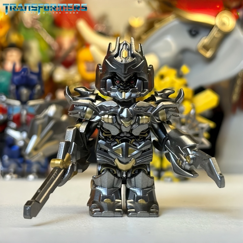 オプティマスプライムジェットパックトランスフォーマーブロック - Model Kit Optimus のレビューと価格