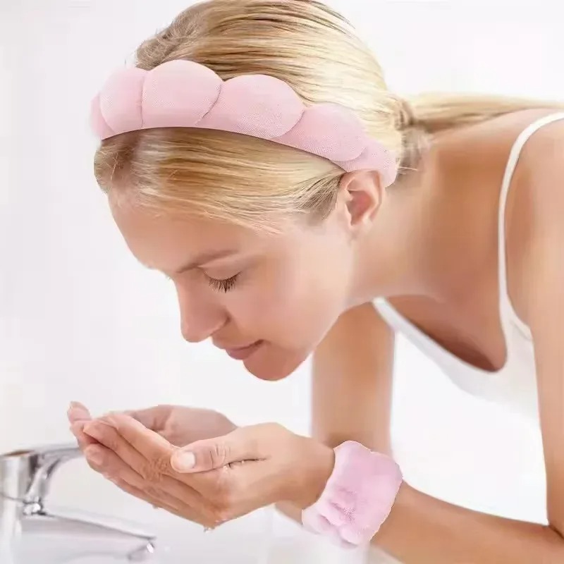 3個入りツイストフォームヘアバンドセット - 洗顔、メイク、 - Wash Effect Set のレビューと価格