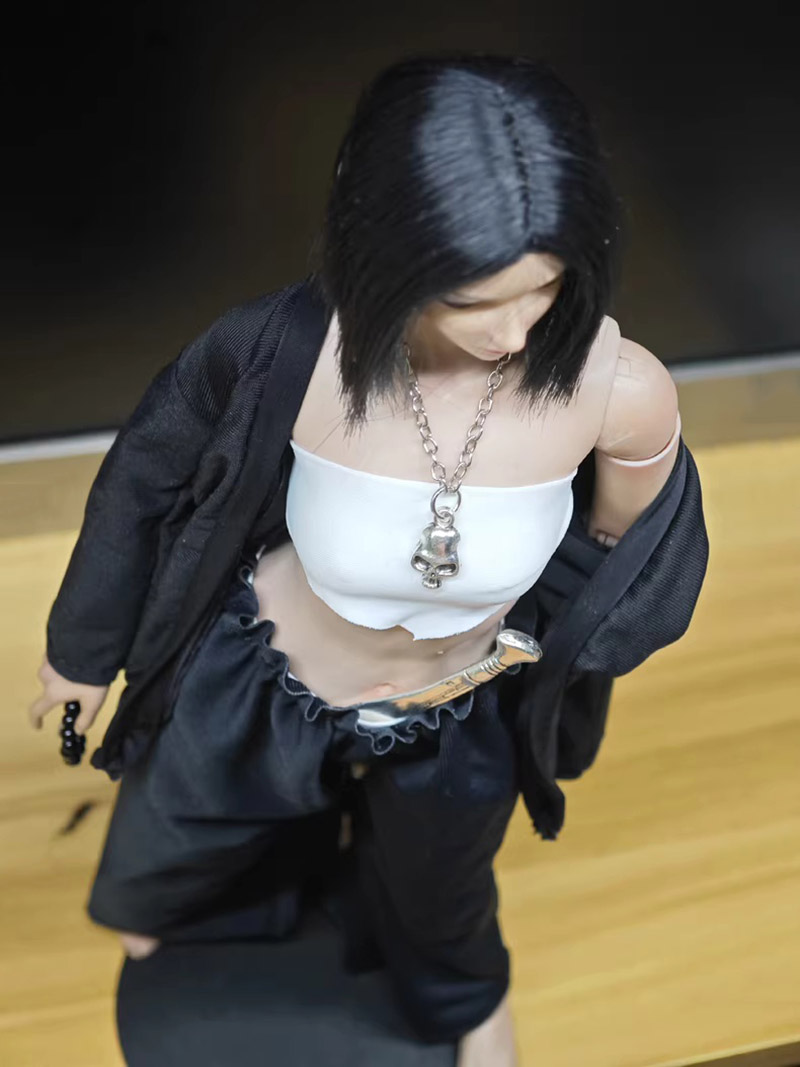 1/6 スケール悪役ガール服セット白いビスチェ黒のルーズコー - Model Kit For Girls のレビューと価格