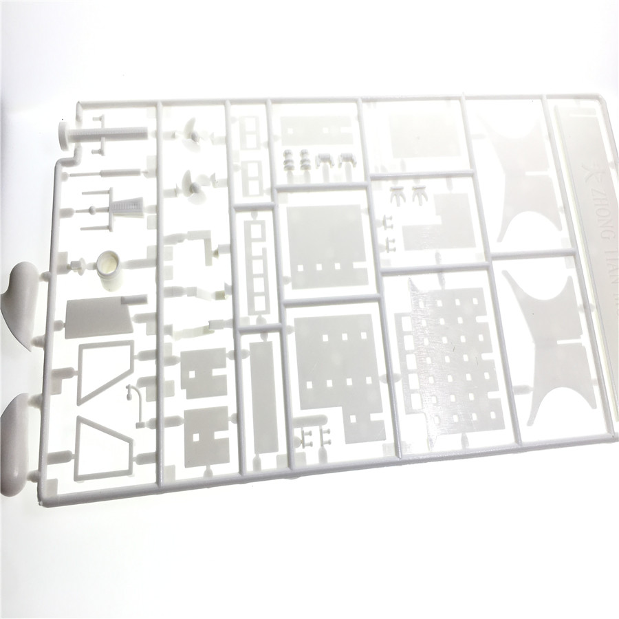 東方コンテナ船の電気アセンブリモデル - Model Kit Yacht のレビューと価格