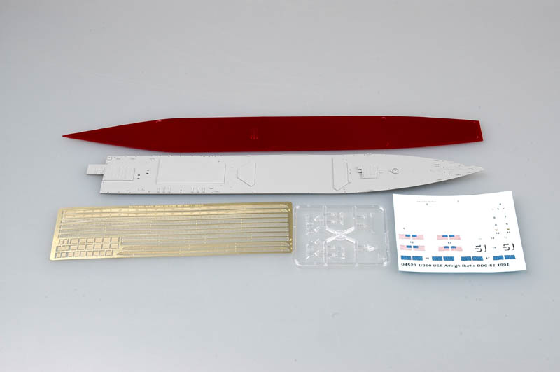 トランペッター 04523 1:350 スケール USS ア - Model Kit Yacht のレビューと価格