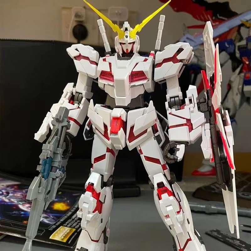 在庫あり Hg 1/144 Rx-0 ユニコーン破壊モード組 - Model Kit Evangelion のレビューと価格