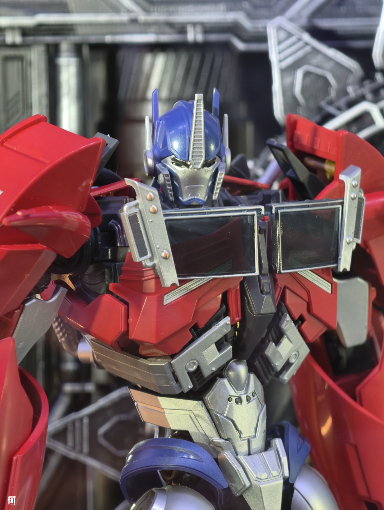 ニューブローキーズ トランスフォーマー プライム オプティマ - Model Kit Transformers Blokees のレビューと価格