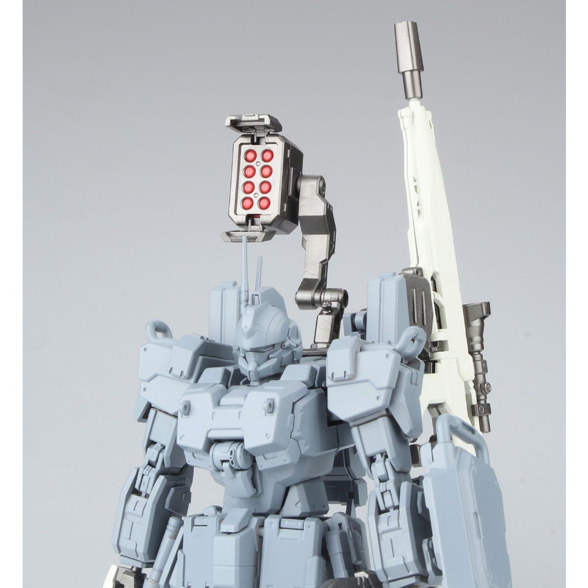 新しいクロファンエコ Easy-8 アクションフィギュア 1 - Model Kit Zeus のレビューと価格